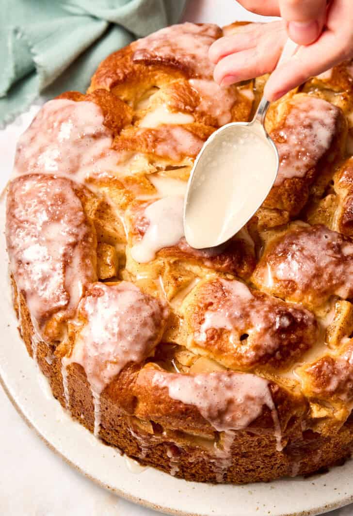 apple-bread Challah Bread with Apples - drizzling glaze over top