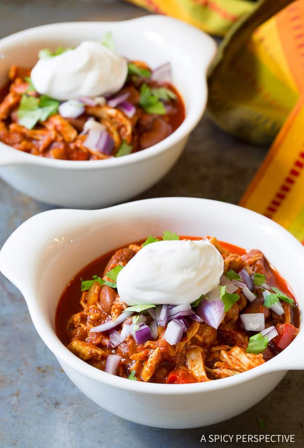 Our Best Healthy Slow Cooker Roasted Red Pepper Chicken Chili Recipe (Gluten Free & Dairy Free) |